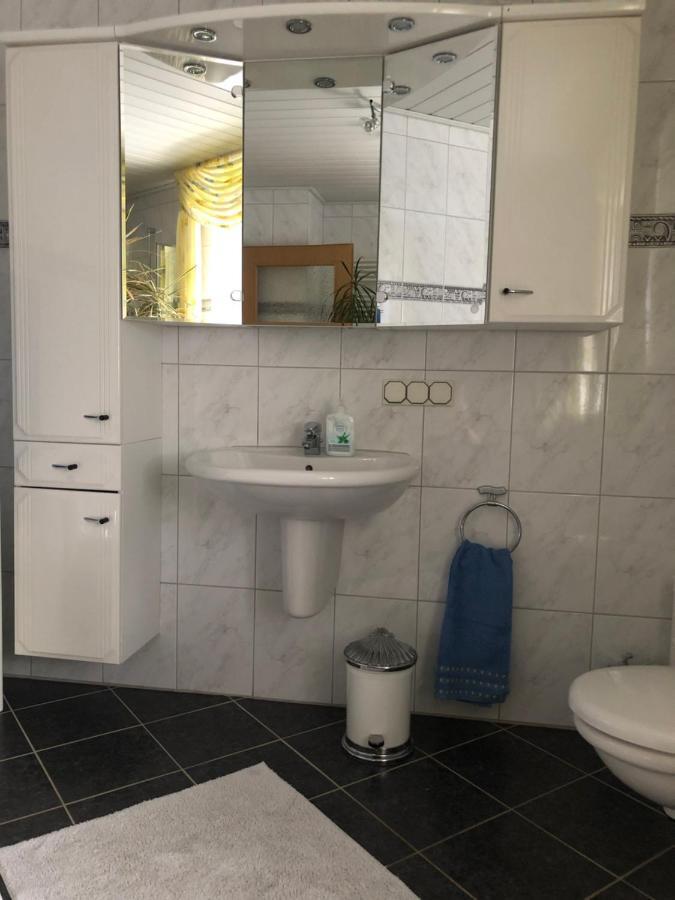 Gemuetliches Garden View Apartment Ramstein-Miesenbach